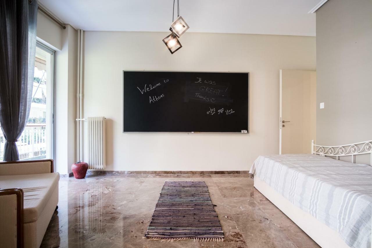 Comfy Apartment Of 104 M² Near Metro! Athens Luaran gambar