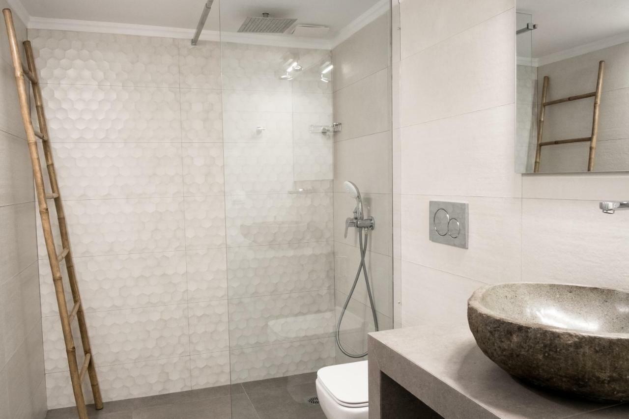Comfy Apartment Of 104 M² Near Metro! Athens Luaran gambar