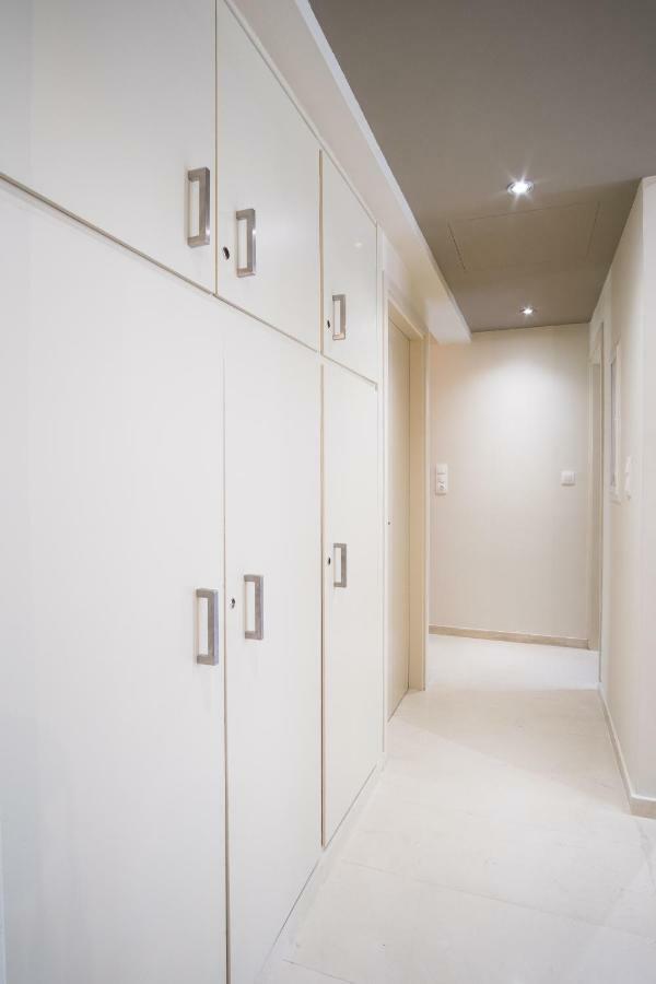 Comfy Apartment Of 104 M² Near Metro! Athens Luaran gambar
